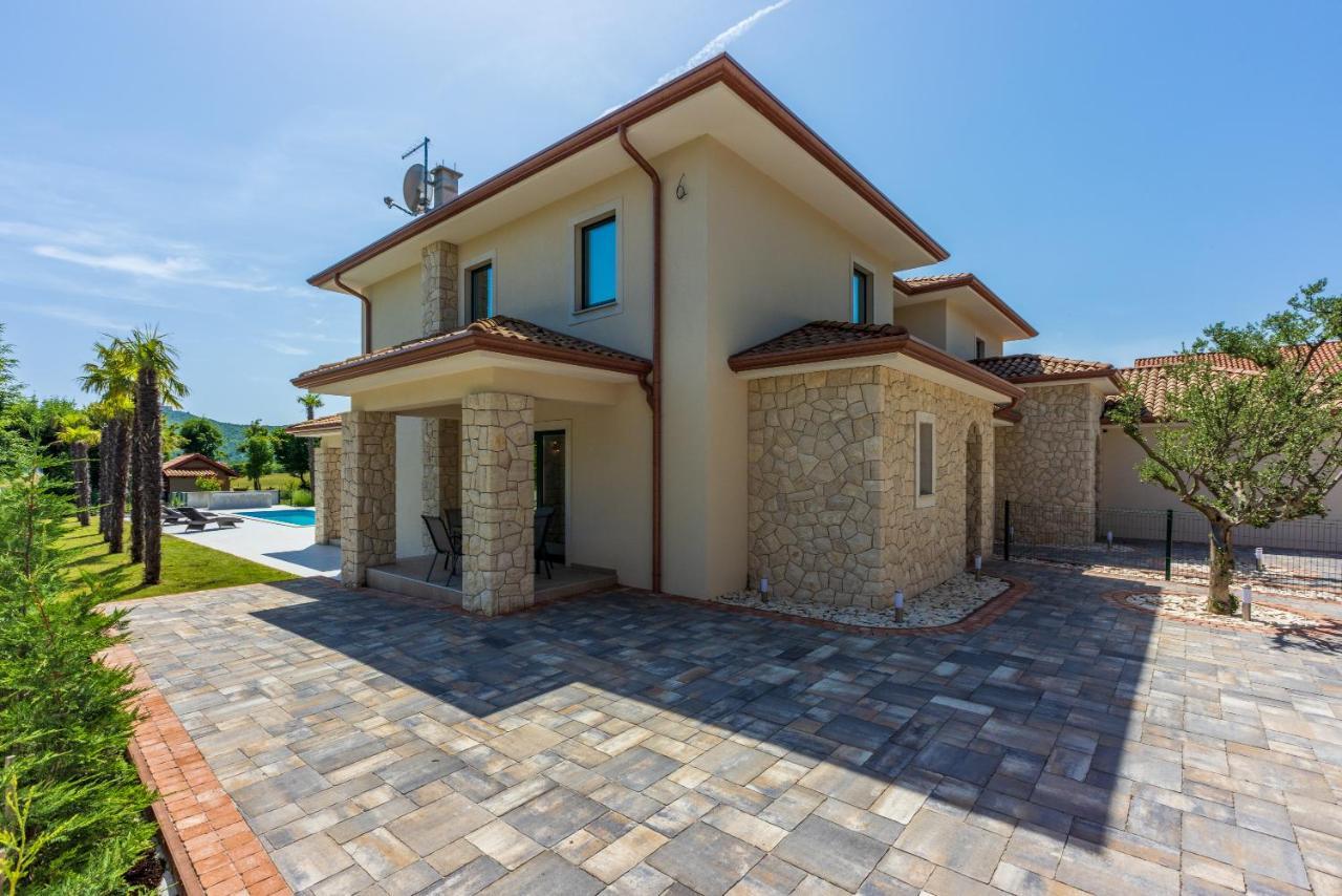 Villa Palma With Heated Private Pool Podhum Zewnętrze zdjęcie